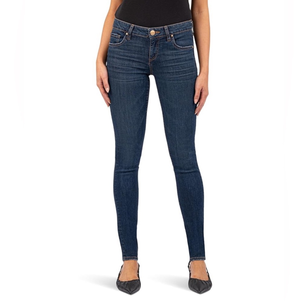 Cult of Individuality “Flirt Jegging” Low Rise Skinny Jean in Dark Wash Size 27